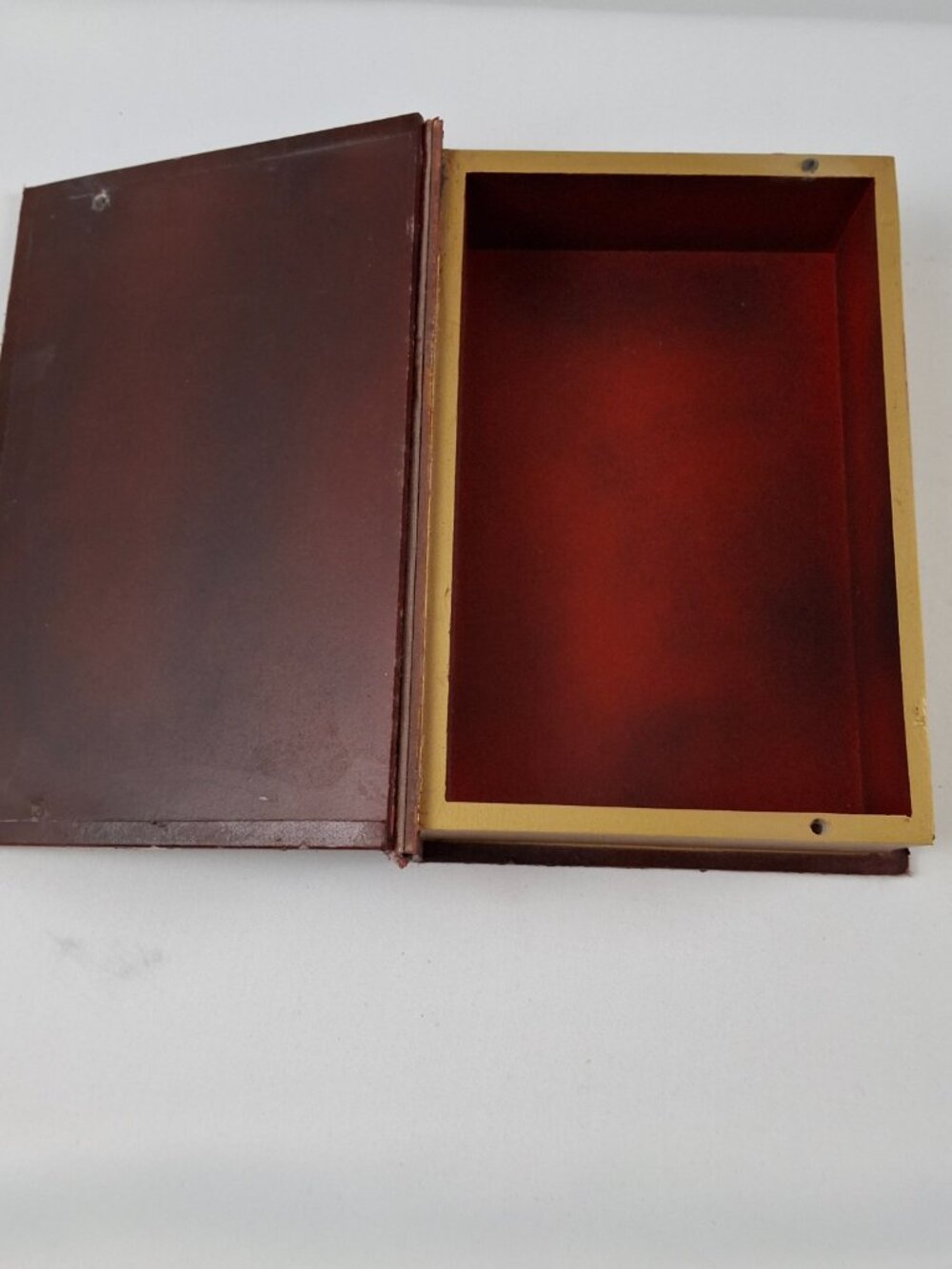 Oliver Twist Book Box Charles Dickens Secret Safe Stash Decorative Faux Leather